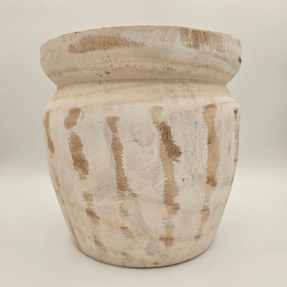 Rustic Distressed Wooden Dough Planter - Picture 2 of 4